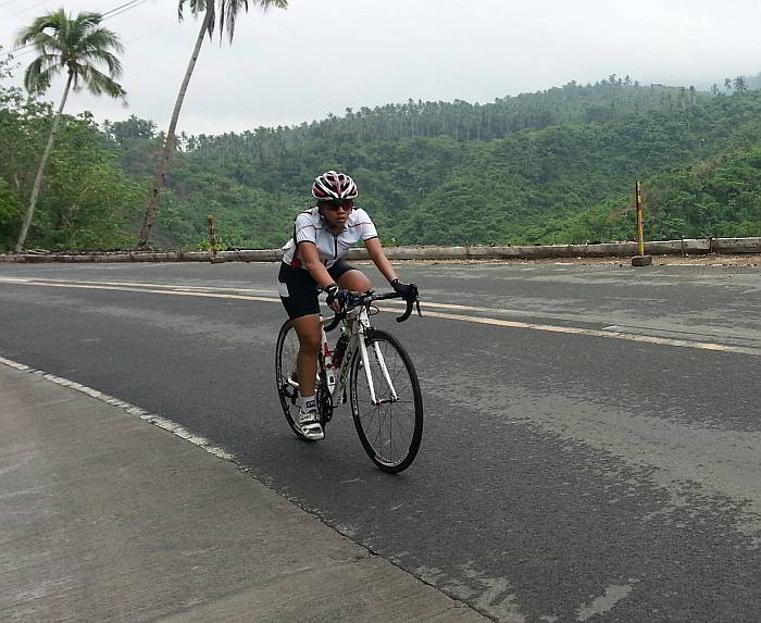 Icamax climbs Jala Jala, Rizal on her way to a bronze medal in PNG Cycling Women’s Junior category. (Contributed)
