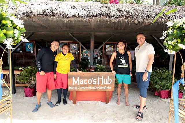 Maco's Hub, a marine information facility, was officially  opened by Shangri-La's Mactan Resort and Spa, Cebu  GM Rene Egle  (extreme right) together with (from left) sports recreation manager Barry Arriola, marine biologist Lourdes Jimenez and guest triathlete Nikko Huelgas, captain of the Philippine National Triathlon Team.