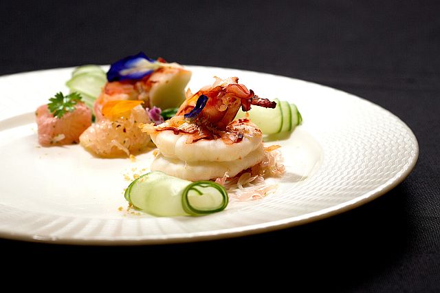 Poached  Lemongrass Prawn  with Pomelo  and Fresh Herb Salad