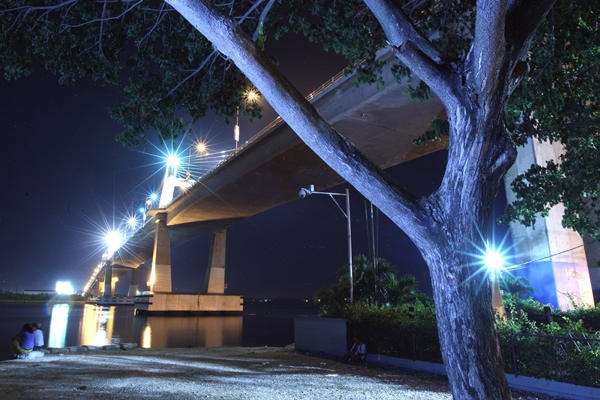 The Marcelo Fernan bridge. (CDN PHOTO/TONEE DESPOJO)