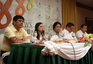 Charmaine Kara MCWD department manager for  community relation and external affair explain the water rate hike during the 888 News Forum at the Marco Polo. With her is Astro Logarta, MCWD manager for production and distribution department, Ellias Baquero, Samuel Lao and Mark Jone Dela Cruz. CDN PHOTO/LITO TECSON