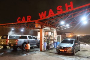 A carwash area is also available for those who want to have their cars cleaned while enjoying the diner. CDN PHOTO/Tonee Despojo