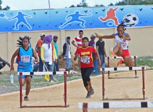 Pearl Abellar of Mandaue City leads in the  400m hurdles race for secondary girls. (CDN PHOTO/LITO TECSON)