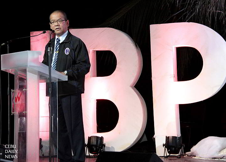 CA Justice Gabriel T. Ingles talks about judicial independence before participants of the 15th IBP national convention. (CDN PHOTO/ JUNJIE MENDOZA)