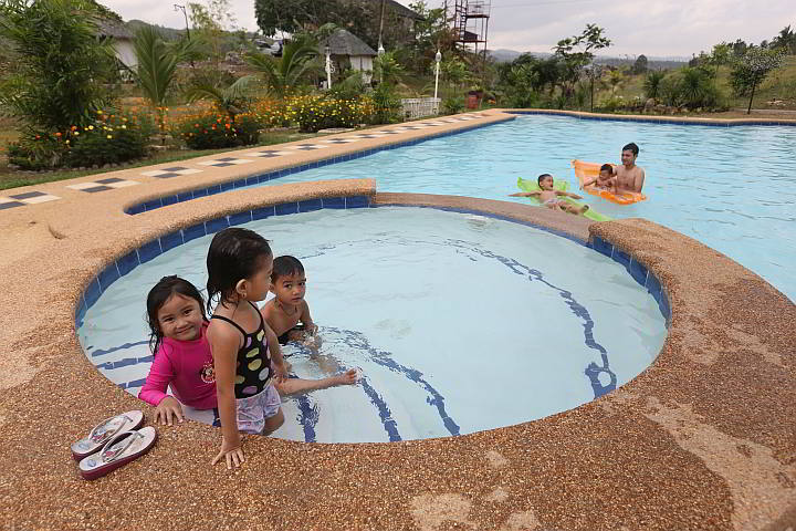 A swimming pool for kids and another for grownups. (CDN PHOTO/ TONEE DESPOJO) 