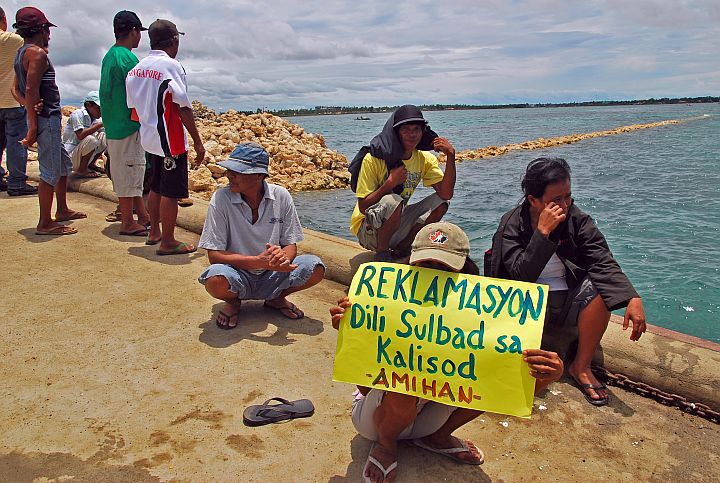 Cordova fisherfolk register their opposition to the reclamation project in this August 2012.