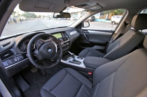 The X4’s cabin is very driver-focused, which is how most car enthusiasts would like it. CDN PHOTO/Junjie Mendoza