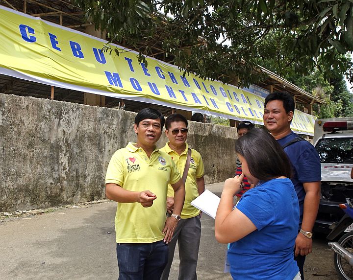 Rep. Rodrigo Abellanosa outside the Bonbon sports center, which will be used as a temporary classrooms of the Cebu Technological University (CTU)