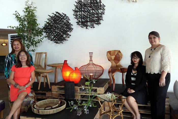 Designers Debbie Palao, Marylou Ngo-Ang, Kae Batiquin and Ina Borromeo-Gastor showcase their products. (CDN PHOTO/ JUNJIE MENDOZA)