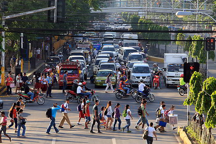 Dangling utility cables can still be seen along Osmeña Boulevard in Cebu City.  (CDN PHOTO/TONEE DESPOJO)