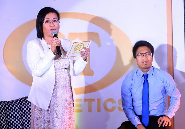 Leonora Salvane, founder and COO GT Cosmetics (left) formaly announce its line of products before the media as part of their 21st anniversary celebrations together with her son Junior. (CDN PHOTO/TONEE DESPOJO)