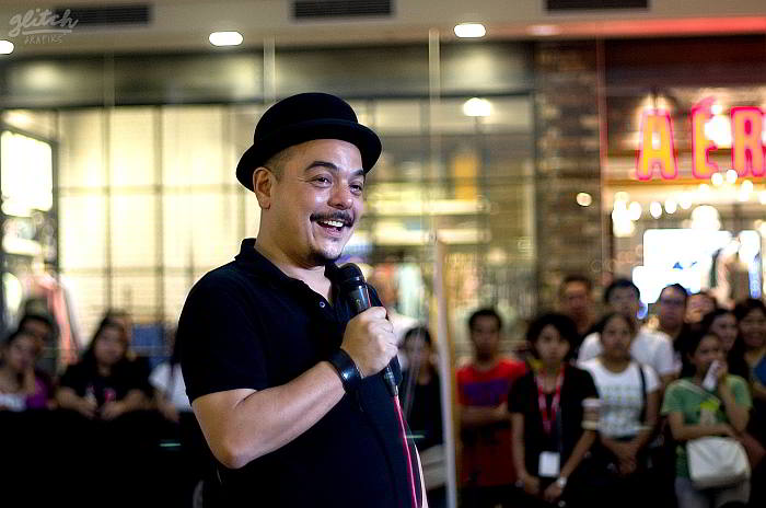 Carlos Celdran during the Cebu Literary Festival. (CDN PHOTO)