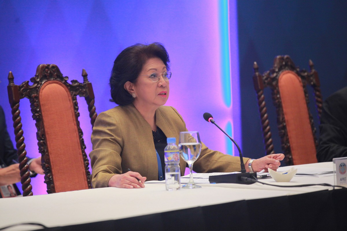 Ombudsman Conchita Carpio-Morales gives her opening remarks in a plenary session of the  APEC Anti-Corruption and Transparency Working Group  at the Marco Polo Plaza.  (APEC 2015 OFFICIAL)