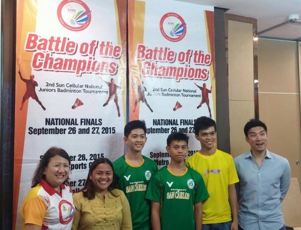 LAUNCHING. The 2nd  Sun Cellular National Juniors Badminton tournament was launched at J. Centre Mall Mandaue. From left: Yoly Araullo (ForthRigh Events); Anatrel Pacres (Marketing OIC of JCentre Mall); Jmes Ryan Villarante (champion under 15 doubles Visayas Region); Carl Bernard Bejasa (champion Under 15 singles Visayas Region);; Patrick Estoconing (coach, USC) and Pao Dizon of Smart Sports attended the launching. (CDN PHOTO/ ABIGAIL CARUANA)