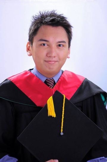 Niño Villamor Alpuerto, who graduated Cum Laude last March from the University of San Carlos (USC), was the 4th placer of Electronics Engineer Licensure examination with a score of 89.20 percent.(CONTRIBUTED PHOTO)