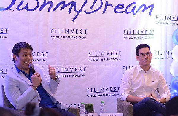 Tristan Las Marias, Filinvest Land senior vice president and Visayas and Mindanao cluster head, talks about the company’s various projects in Cebu as actor Richard Yap, the face behind the I Own My Dream campaign of Filinvest, listens. (CDN PHOTO/CHRISTIAN MANINGO)