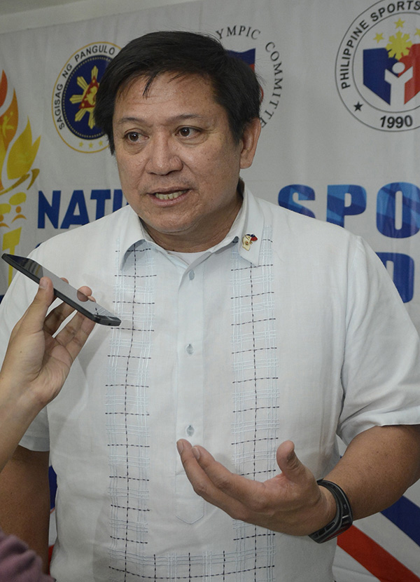 PSC commissioner Jose Luis Gomez talks to the media after the two-day National Sports Stakeholders Forum at the Crown Regency Hotel. (CDN PHOTO/CHRISTIAN MANINGO)