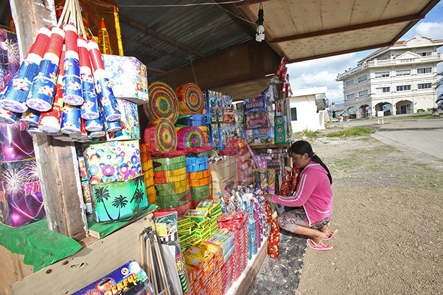 Vendors of firecrackers are only allowed to sell their products in a designated area at the South Road Properties. (CDN FILE PHOTO)