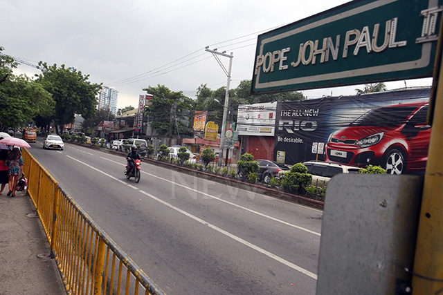 Half the length of Pope John Paul II Ave. will be closed to traffic from 5 a.m. to 9 a.m. from January 25 to 30 for the International Eucharistic Congress. (CDN PHOTO/JUNJIE MENDOZA)