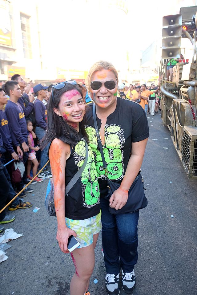 #IPISINULOG with Wonggirl, Nicole Wong. In our war paint and Sinulog gear!
