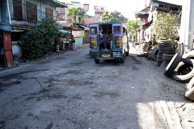 Delapated road of Tres de Abril Barangay Pahina Central makes diffecult to motorist whose padsing the area.Attention any government agency that handle these.(CDN PHOTO/LITO TECSON)