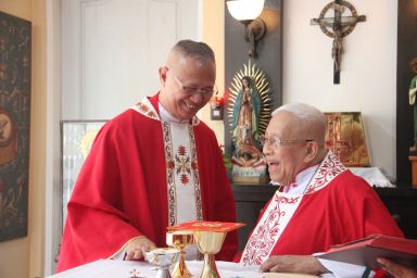 Cardinal Vidal shares a light moment with Archbishop Palma. (CONTRIBUTED PHOTO/SAMMY NAVAJA)