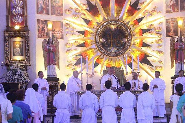 Cebu Archbishop Jose Palma celebrates Mass at  the St. Pedro Calungsod Shrine on his 66th birthday last March 19. (CDN PHOTO/SAMMY NAVAJA)
