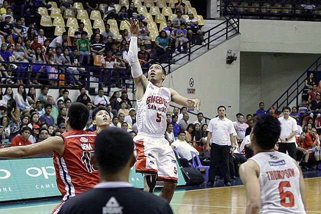 Ginebra’s LA Tenorio soars for a layup in their previous game versus Blackwater last Sunday. Tenorio drained a crucial shot yesterday that saved the Kings over Phoenix, 102-101, in an out-of-town game of the 41st PBA Commissioner’s Cup in Panabo City. (PBA IMAGES)