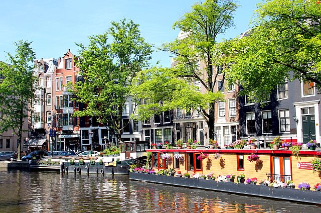 A house boat in an Amsterdam canal