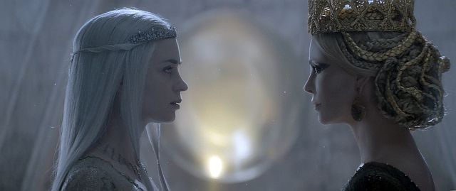 Emily Blunt as Freya and Charlize Theron as Ravenna