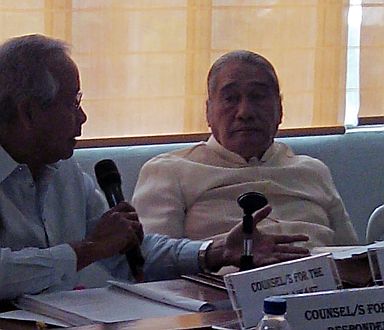 DILG HEARING CALAMITY AIDE/SEPT.08,2015:Atty. Reymelio Delute listen while Atty. Ben Militar answer question from Atty Jerone Castillon during the 2nd day hearing of Cebu City Calamity aid at DILG.(CDN PHOTO/LITO TECSON)