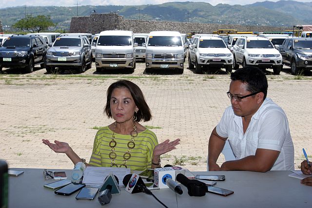 C ITY VEHICLES/MAY 27,2016:  Acting Cebu City Mayor Margot Osmena is looking for two other Montero SUV after only two were returned of the four SUVs. The city owned vehicles were recalled for inventory. At right GSO assistant department head Ronaldo Malacora.(CDN PHOTO/JUNJIE MENDOZA)