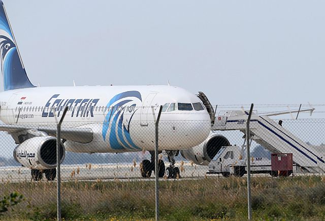 A similar Airbus A320 EgyptAir plane from Paris to Cairo carrying 66 people disappeared from radar early Thursday morning. (AP)