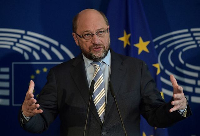 Martin Schulz, president of the European Parliament, says British Prime Minister David Cameron should trigger the process for Brexit at a summit in Brussels this week.