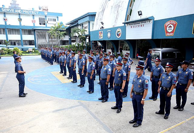 Policemen from RAIDSOTG and RSOG-7were among the first to be relieved by Police Regional Director Chief Supt. Noli Taliño and made to undergo retraining.(CDN PHOTO/LITO TECSON)