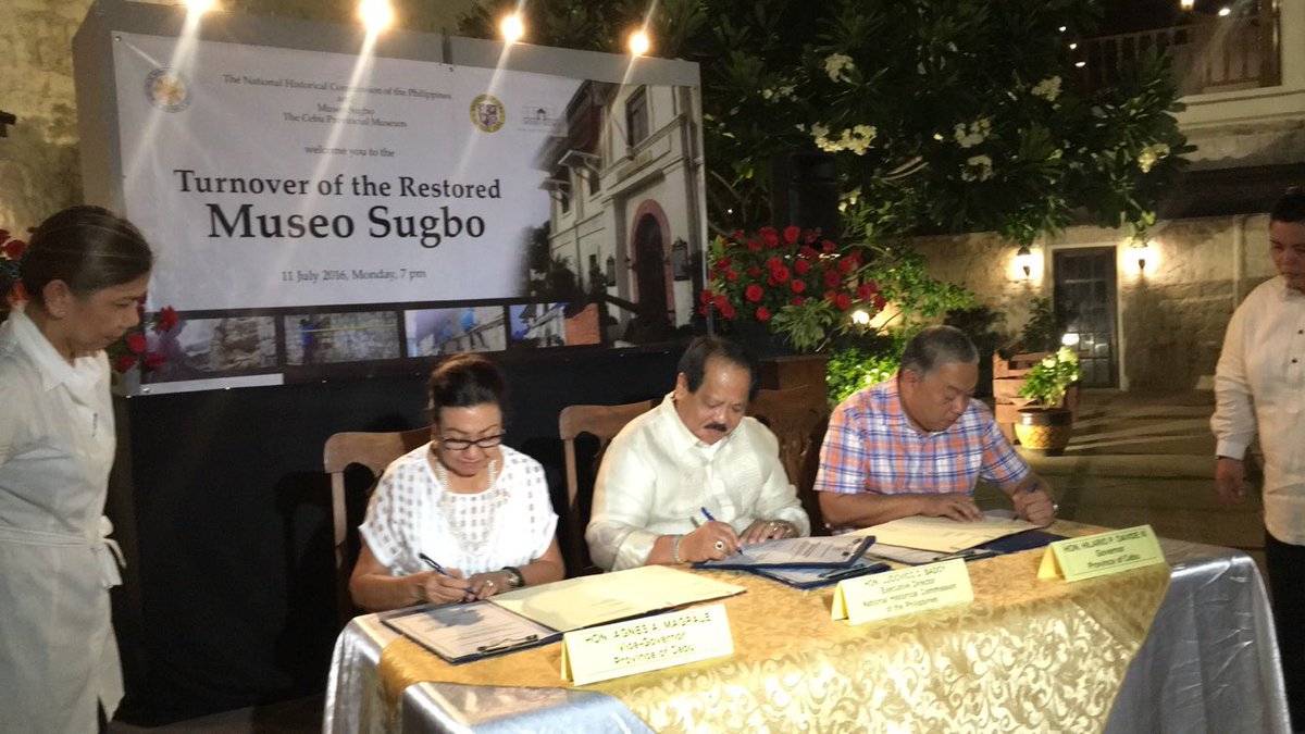 Cebu Governor Hilario Davide III, Cebu Vice Governor Agnes Magpale, and Executive Director III Ludovico D. Badoy of the National Historical Commission sign the turnover documents of the restored Museo Sugbo (CDN PHOTO/ Izobelle Pulgo)