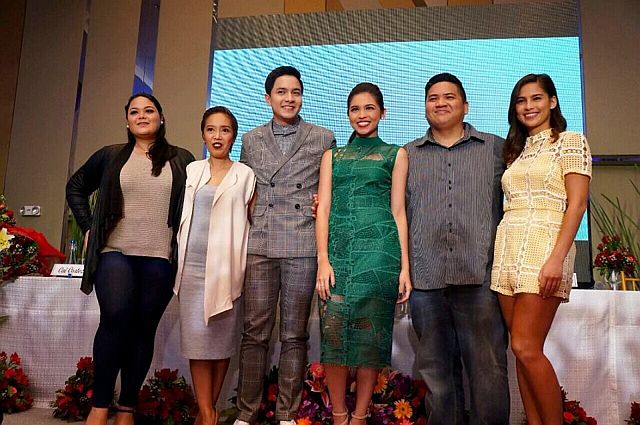 Director  Mike Tuviera (fourth from left) with cast of “Imagine You and Me” (from left): Cai Cortez, Kakai Bautista, Alden Richards, and Jasmine Curtis-Smith during the press con in Manila. (Michael Tuviera’s facebook account)