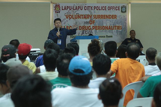 Lapu-Lapu Police Chief Arnel Libed says some 400 drug personalities have already surrendered to police since June 30. (CDN PHOTO/FERDINAND EDRALIN)