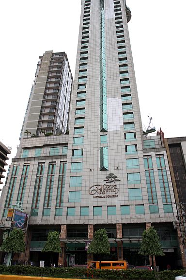  Crown Regency Hotel and Towers is one of several properties owned by slain Cebuano businessman Richard King whose family now cries foul over an announcement by President Rodrigo Duterte that Richard was involved in illegal drugs.  CDN PHOTO/JUNJIE MENDOZA