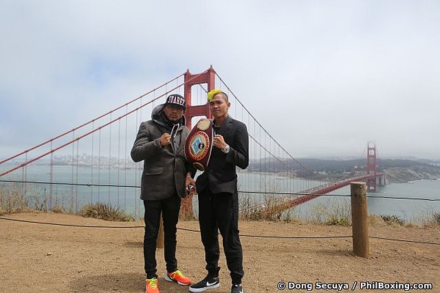 Albert Pagara (right) and Cesar Juarez at the Golden Gate Bridge. (DONG SECUYA)
