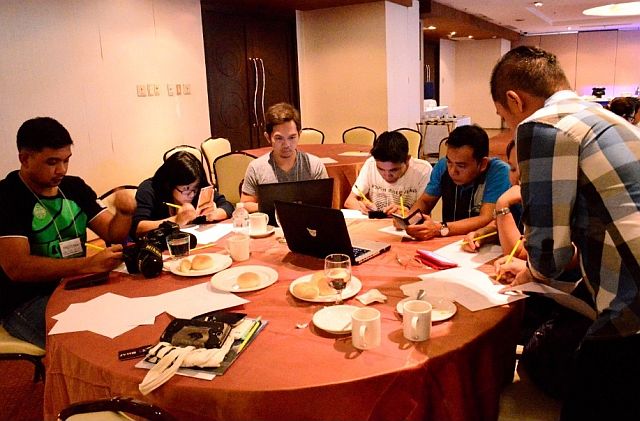  A group of bloggers and public school teachers in Cebu City craft their #WeatherWiser communication plan. contributed photo