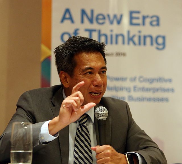 Luis Pineda, IBM Philippines president and country manager, answers question from the media during a round table discussion held at the Marriott Hotel in Cebu City on Tuesday. (CDN PHOTO/LITO TECSON)