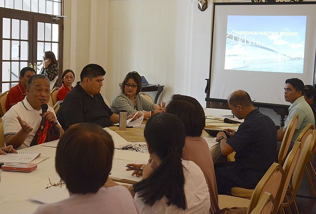 Gov. Hilario Davide III (left with microphone) presides over the Mactan-Cebu Bridge Management Board Meeting which tackled, among others, the developments of the bridge repair work in the old Mandaue-Mactan bridge. (CDN PHOTO/CHRISTIAN MANINGO)