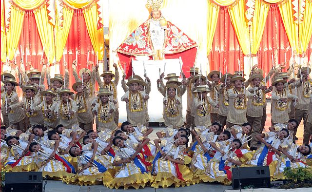 The contingent of Carcar City Division which  won 2nd place in the secondary division of the Sinulog sa Kabataan Lalawigan 2016. The Sinulog sa Kabataan has been cancelled by Cebu City Mayor Tomas Osmeña citing cost and children’s welfares as reasons.