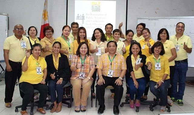 Public Assistance and Complaints Desk officers pose with DAR’s Dr. Andrea Paciana Labra and lawyer Rosalio Kintanar (seated, 3rd and 4th from left) (CONTRIBUTED PHOTO). 