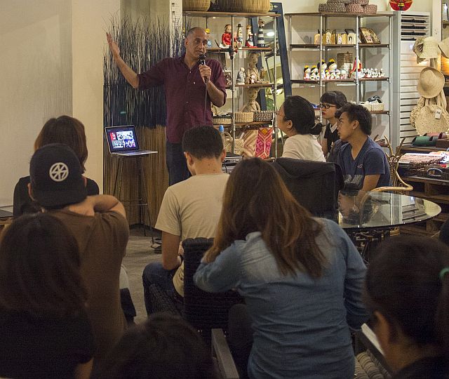 Zayd Minty shares how Cape Town’s creative community made the city a creative capital of South Africa during a forum in Cebu City (CDN PHOTO/CHRISTIAN MANINGO).