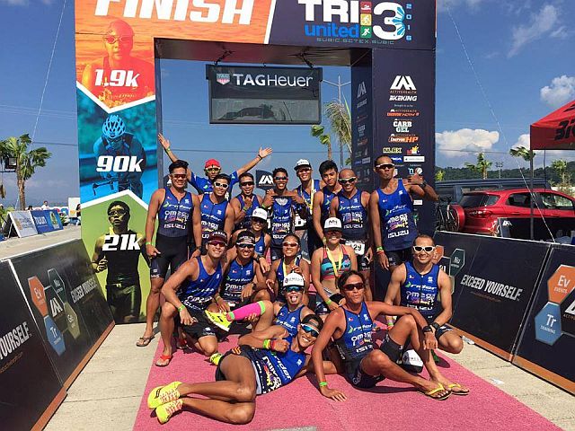 Members of the Cebu-based Rider Omega Pro Tri Team celebrate their victory in last Sunday's 2016 Tri United Series in Subic Bay, Zambales (CONTRIBUTED PHOTO).