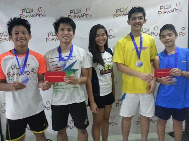 Men's Doubles Level C/D runners-up Paul and Archangelo Ouano and champions  James Ryan Villarante and Lyrden Laborte posew with a representative from tournament organizer Primary Group of Builders. (CDN PHOTO/MARC TONGCO)