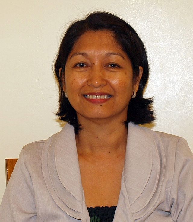 Arlene Rentuza, Cebu City accountant.