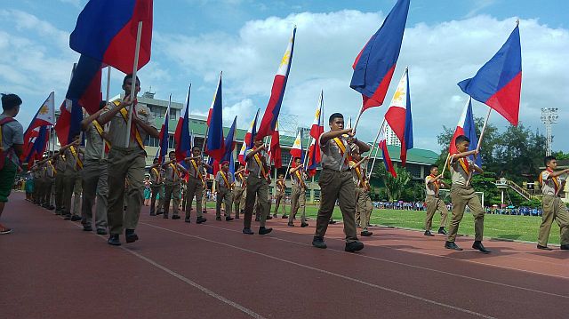 The Abellana National School scouts lead the opening parade of the 26th Cebu City Olympics at the Cebu City Sports Center. (CDN PHOTO/GLENDALE ROSAL)